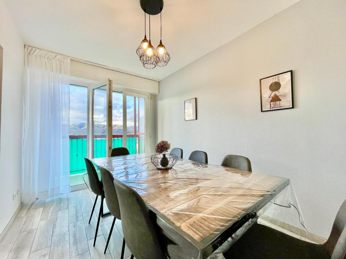 Colmar - La Cigogne - Balcon - Vue Degagee - Netflix - Wifi Fibre - Parking Gratuit - Quartier Populaire Apartment Bagian luar foto