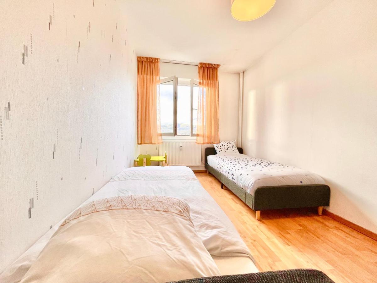 Colmar - La Cigogne - Balcon - Vue Degagee - Netflix - Wifi Fibre - Parking Gratuit - Quartier Populaire Apartment Bagian luar foto