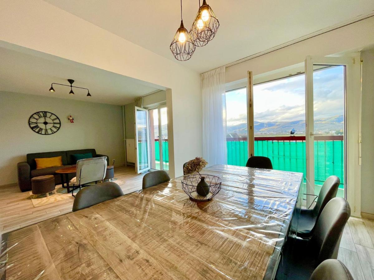 Colmar - La Cigogne - Balcon - Vue Degagee - Netflix - Wifi Fibre - Parking Gratuit - Quartier Populaire Apartment Bagian luar foto